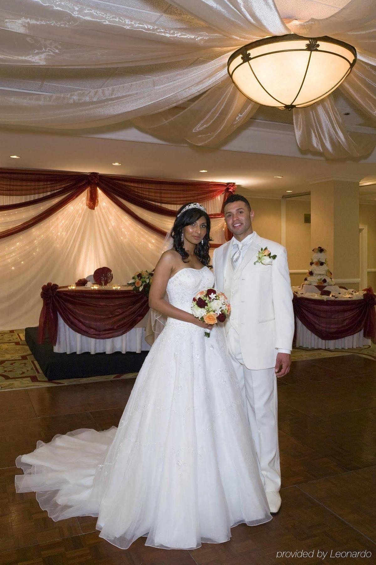 Embassy Suites By Hilton Anaheim North Facilities photo